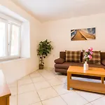 Gloria Appartement Ližnjan