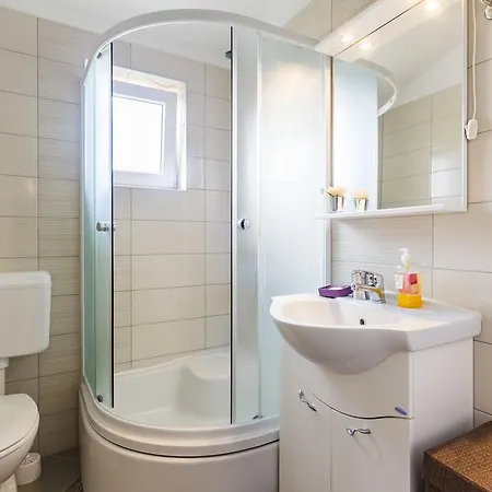 Apartman Gloria *