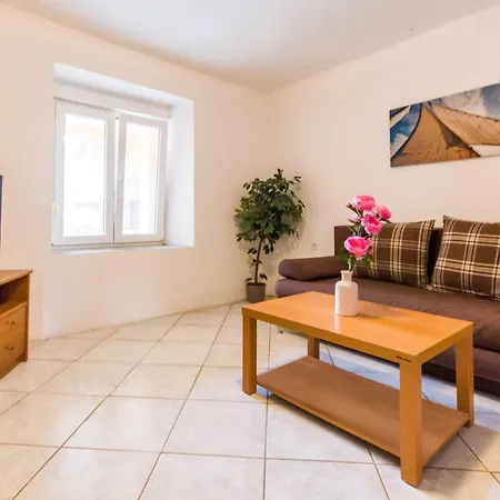 Apartament Gloria