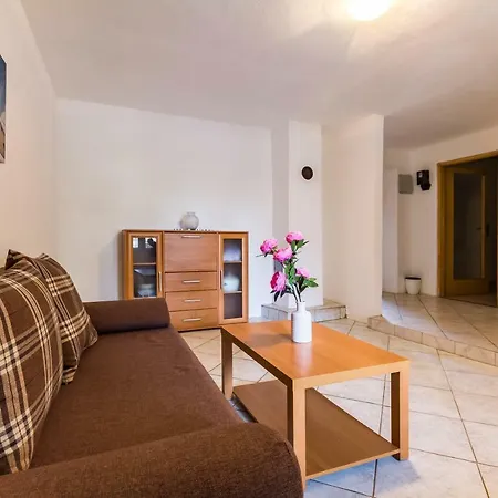 Apartament Gloria