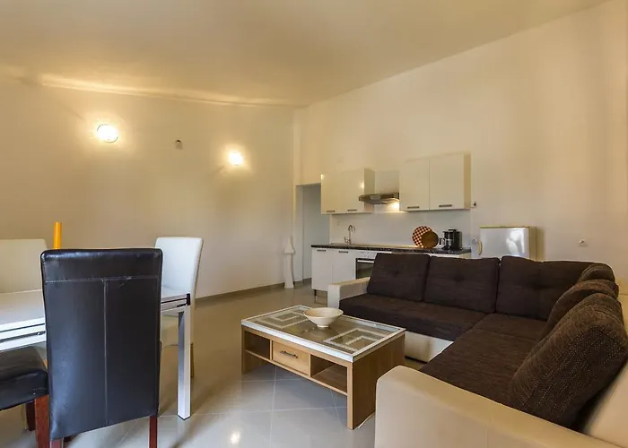 Apartament Gloria *