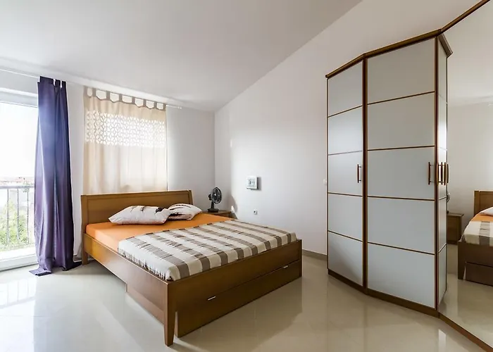Gloria Apartament Ližnjan