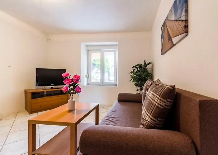 Apartament Gloria *