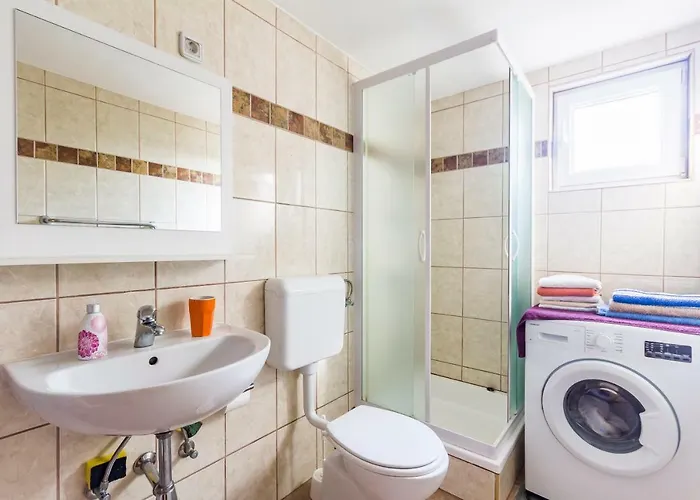 Gloria 아파트 Ližnjan